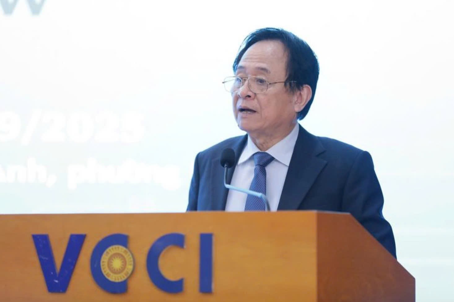 khai-mo-ky-nguyen-bao-ve-tai-san-vo-hinh-dien-dan-the-che-hoa-doi-moi-sang-tao-bao-ve-tai-san-vo-hinh-theo-tinh-than-nghi-quyet-68-nqtw-doanhnghiepplus-4-1757588187.jpg