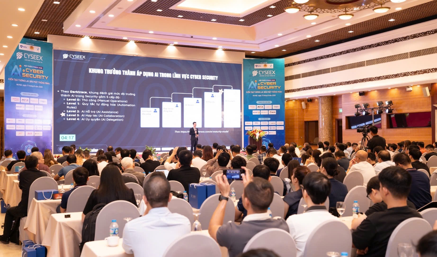 hoi-thao-cyseex-2025-ai-va-cyber-security-kien-tao-tuong-lai-bao-mat-thong-minh-doanhnghiepplus-1-1758132149.jpg