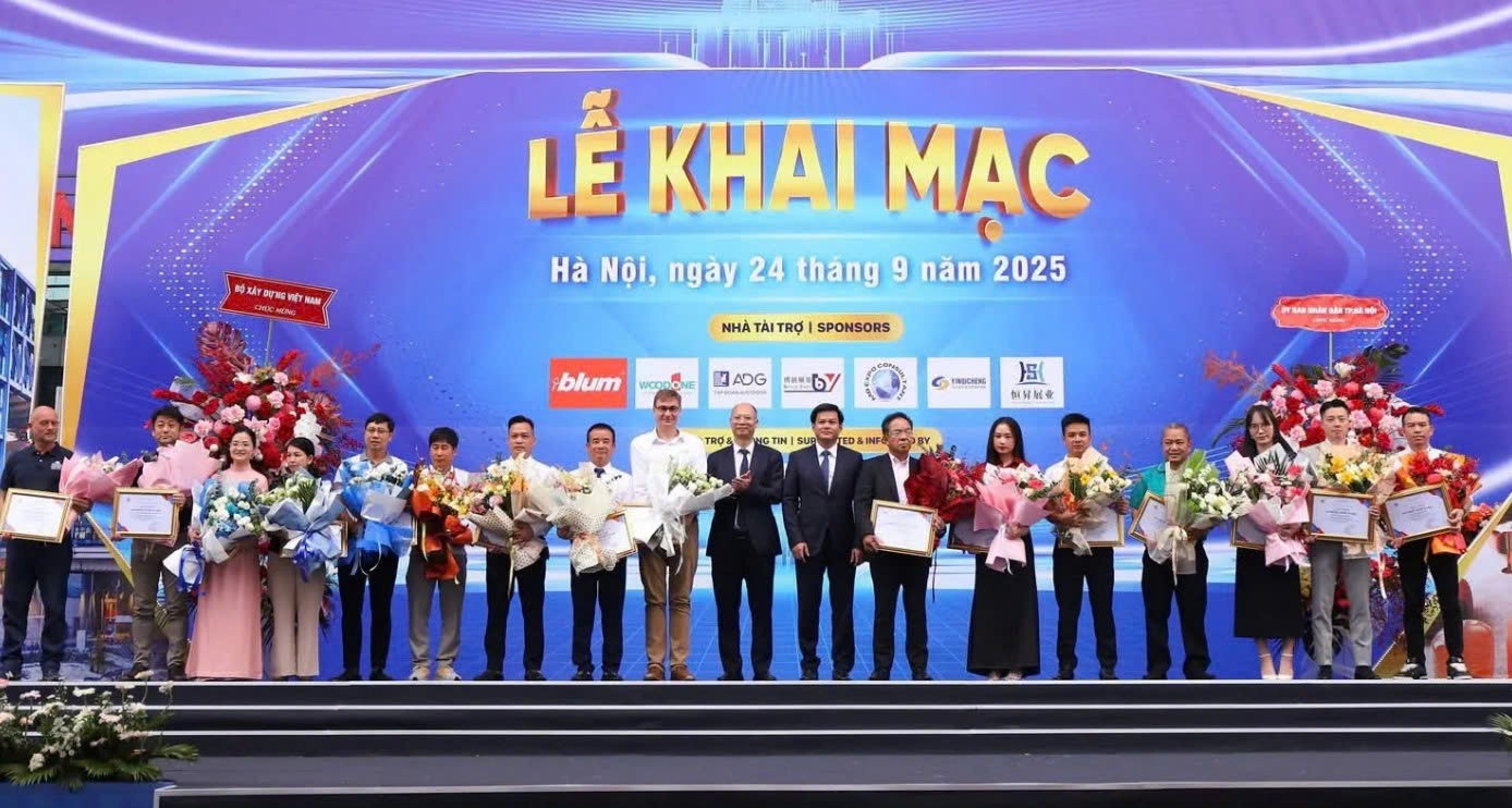 khai-mac-trien-lam-quoc-te-vietbuild-ha-noi-2025-doanhnghiepplus-1-1758786531.jpg