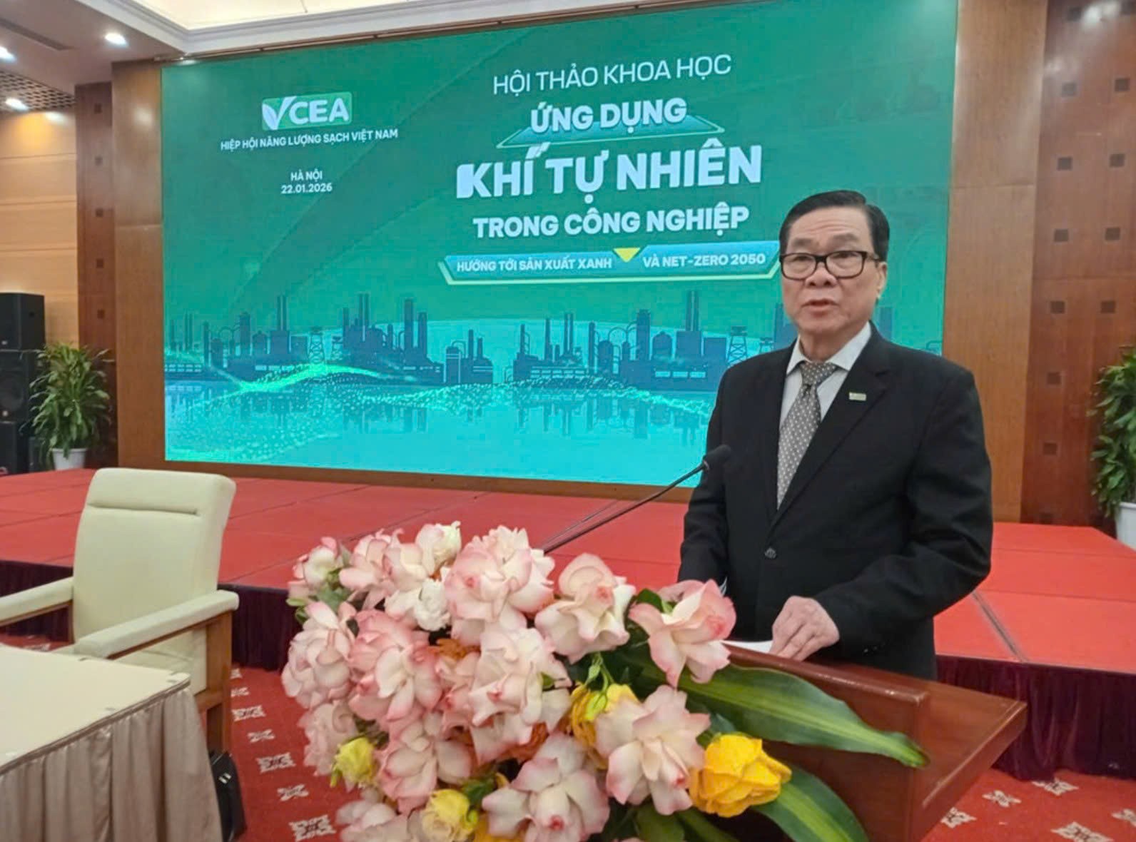 ung-dung-khi-tu-nhien-trong-cong-nghiep-huong-toi-net-zero-2050-doanhnghiepplus-1-1769104488.jpg