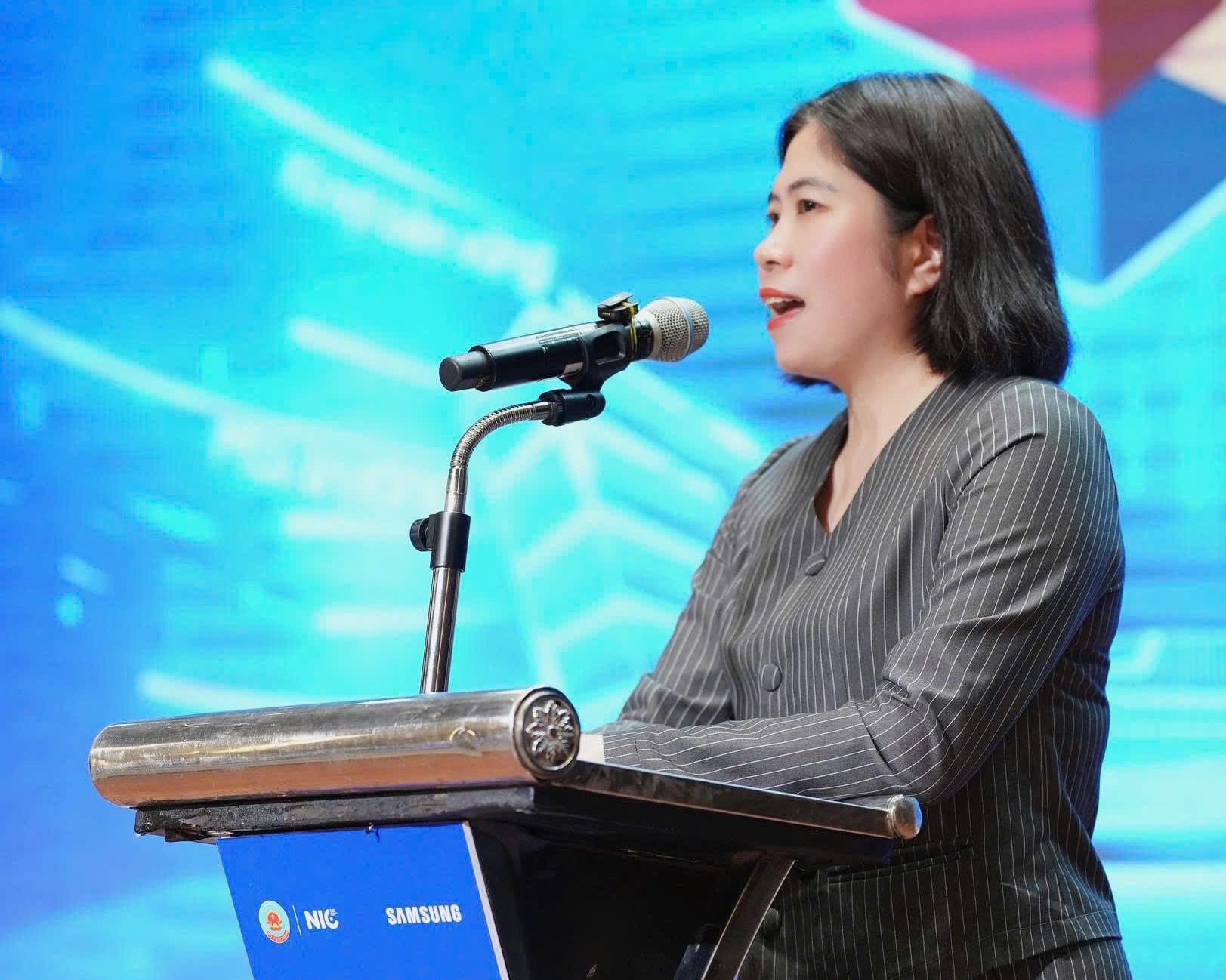 samsung-solve-for-tomorrow-2026-khi-doanh-nghiep-cong-nghe-uom-mam-the-he-doi-moi-sang-tao-viet-nam-doanhnghiepplus-1-1779097240.jpg
