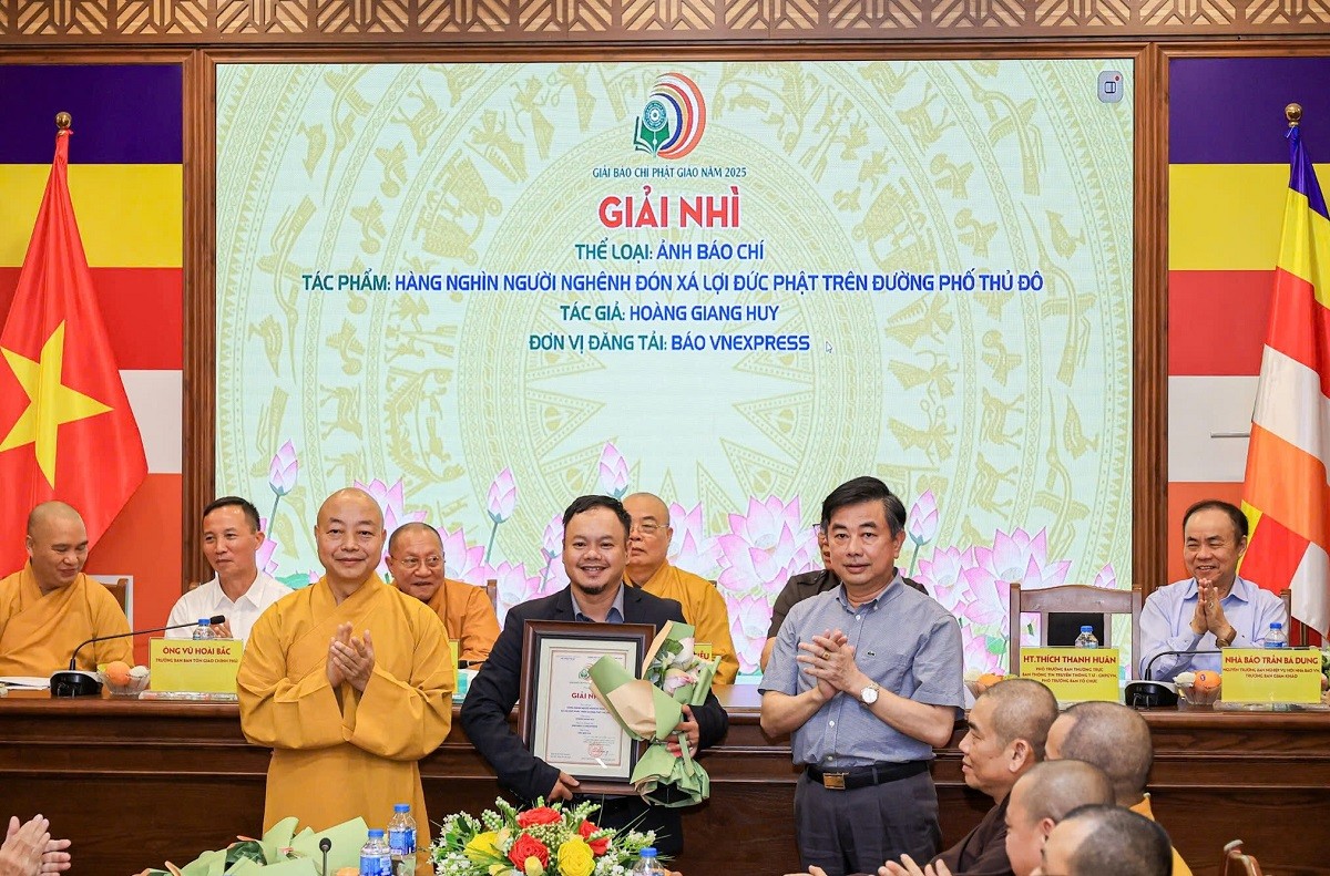 giai-bao-chi-phat-giao-2025-lan-toa-gia-tri-nhan-van-trong-doi-song-bao-chi-doanhnghiepplus-1-1781004695.jpg