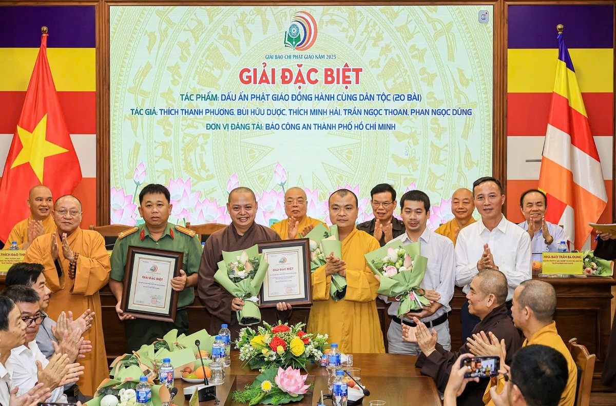 giai-bao-chi-phat-giao-2025-lan-toa-gia-tri-nhan-van-trong-doi-song-bao-chi-doanhnghiepplus-3-1781004695.jpg