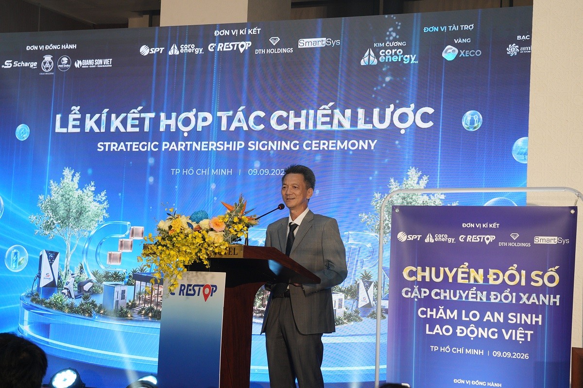 cd-restop-bat-tay-doi-tac-phat-trien-he-sinh-thai-diem-dung-chan-scharge-xanh-va-so-hoa-doanhnghiepplus-2-1789036567.JPG