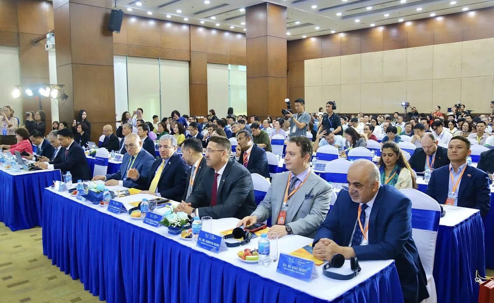 cef-iii-2026-va-bai-toan-nhan-luc-so-cho-doanh-nghiep-doanhnghiepplus-2-1791509847.jpg
