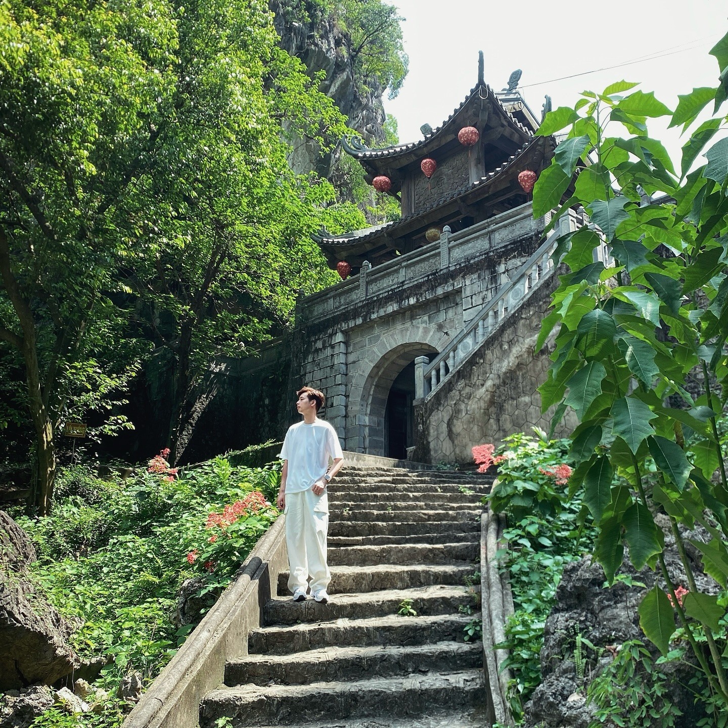 Động Am Tiên. Ảnh: @quykeyy