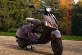 Xe Vespa giá 550 triệu đồng đẹp cỡ này!