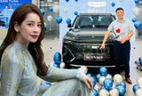 Chi Pu tặng bố chiếc Geely EX5 bản PHEV kèm lời nhắn xúc động