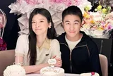 Thiên thần Victoria's Secret Hề Mộng Dao và thiếu gia trùm sòng bạc Macau tổ chức hôn lễ gây bão truyền thông