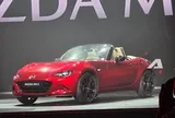 Mazda MX-5 giá 1,339 tỷ đồng, có cả mui mềm và mui cứng cho ‘dân chơi’ Việt