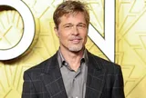 Brad Pitt quá buồn khi thêm 2 người con nữa từ bỏ họ bố
