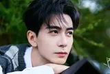 Nam thần đẹp bậc nhất showbiz: Hào quang lụi tàn, liên tiếp "trượt dốc" sau 3 phim trong 2 tháng