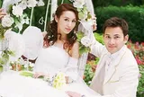 Chuyện tình "đôi đũa lệch" của tiểu thư "ngậm thìa vàng" cưới bạn diễn kém danh tiếng