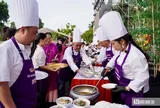 Lần đầu quảng diễn 300 tô bún bò Huế cùng lúc, tôn vinh tinh hoa ẩm thực Cố đô