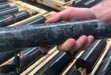 Khoan sâu 49 lỗ xuống lòng địa chất, phát hiện thêm hàng trăm tấn 'vàng của quỷ' - kho tài nguyên khổng lồ dưới lòng đất dần lộ diện