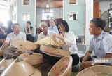 Hướng đi mới cho làng nghề nón ngựa 300 năm tuổi