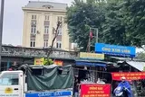 Chủ tịch Hà Nội yêu cầu bố trí kinh doanh tạm cho 200 tiểu thương chợ Kim Liên