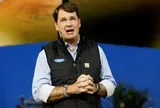 CEO Ford quyết bán xe giá rẻ để cạnh tranh với Trung Quốc