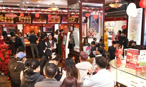 Doanh nghiệp vàng tăng tốc trước mùa cao điểm Thần Tài