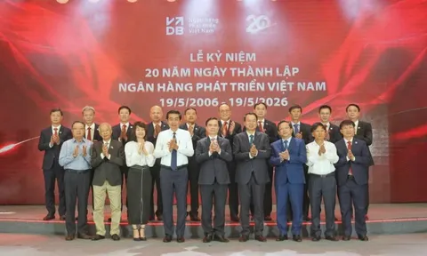 Tiếp tục đẩy mạnh chuyển đổi số, chuyển đổi xanh trong giai đoạn mới