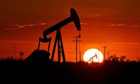 Từng tuyên bố sẽ trung thành với dầu Nga, quốc gia BRICS chuyển sang mua dầu từ nguồn cung không ngờ tới