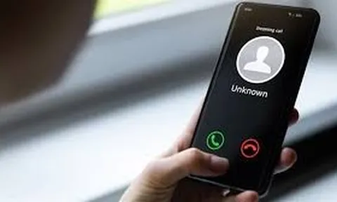 Cảnh giác với shipper rởm