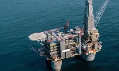 Khoan thăm dò xuống đáy biển, phát hiện cột hydrocarbon dày 160 mét, trữ lượng 100 triệu thùng tài nguyên