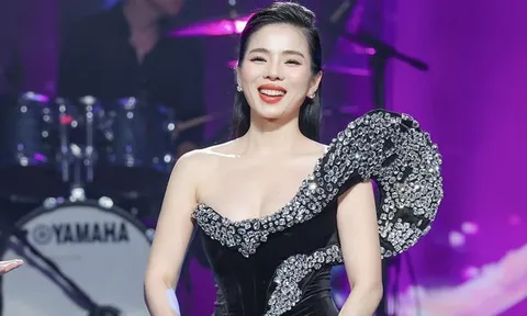 Cái kết khó tin của nữ ca sĩ Việt được mời hát đám cưới mà hét giá đến 300 triệu đồng