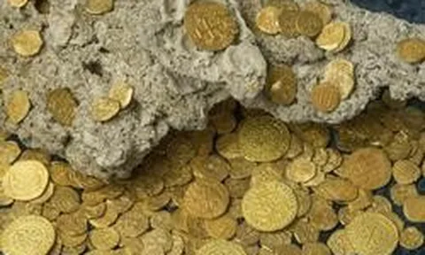 Phát hiện 90 tấn vàng, 237 tấn bạc và ngọc lục bảo trị giá hơn 400 nghìn tỷ đồng ở sâu dưới đáy biển