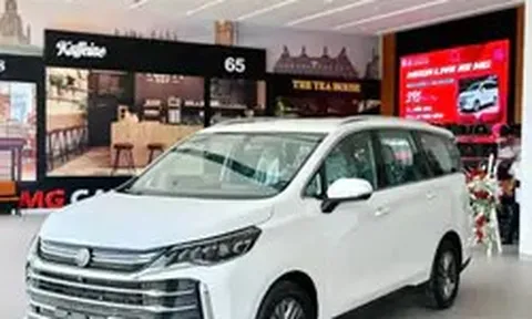 Nhiều mẫu MPV giảm giá, xe 7 chỗ hạ xuống dưới 400 triệu đồng