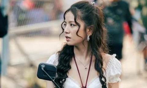 O Hồng của "Mưa đỏ" gây bất ngờ