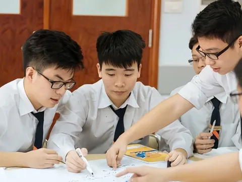 Hà Nội Học sinh “khát” chỗ học, nhiều dự án trường học vẫn nằm im trên đất vàng