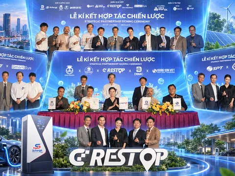 CD Restop bắt tay đối tác phát triển hệ sinh thái điểm dừng chân Scharge xanh và số hóa