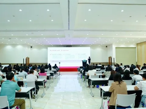 Nhiều chuyên gia đầu ngành hội tụ, chia sẻ giải pháp nâng cao an toàn cho mẹ và bé