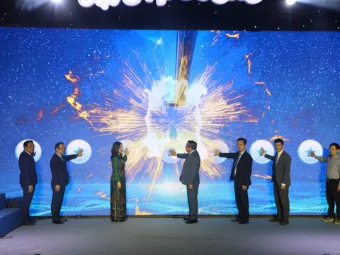 Khai mạc chuỗi hoạt động sản phẩm du lịch đêm 'Hà Nội Đẹp Sound'