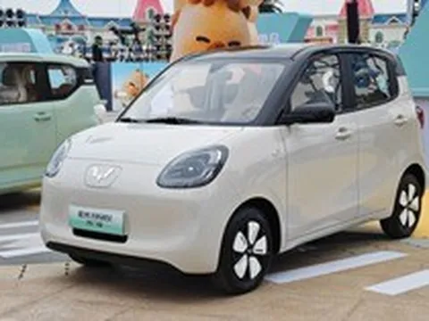 Mẫu xe điện mini Trung Quốc 5 cửa chính thức mở bán tại Việt Nam: Giá từ 257 triệu, chạy 300 km/1 lần sạc đầy