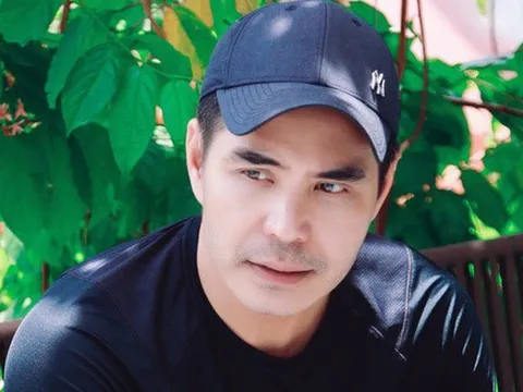 Nam diễn viên tuổi U60 độc thân, vui vẻ bên người đặc biệt gắn bó 30 năm