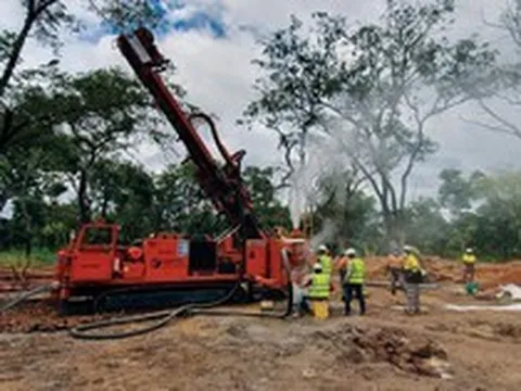 Khoan sâu gần 400m dưới lòng đất, phát hiện thân quặng vàng - đồng chất lượng cao, mở ra kỳ vọng khai thác quy mô lớn