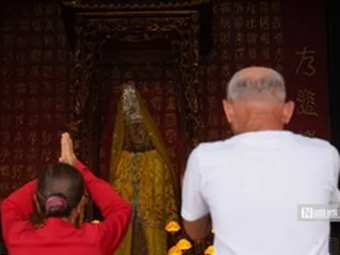 Kỳ bí chuyện ngôi chùa được làm bằng san hô, vỏ ốc, thờ tượng Quan Âm dạt từ biển