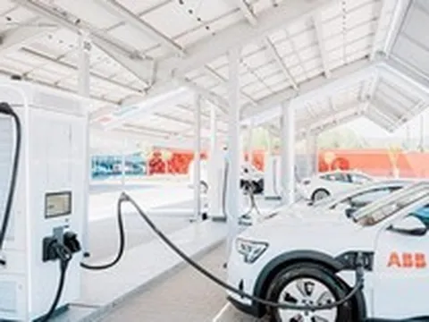 Châu Âu rót gần 200 tỷ euro vào xe điện: 109 tỷ cho pin, 46 tỷ cho trạm sạc và cuộc đua giành lại vị thế trước Trung Quốc