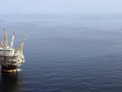 Khoan hơn 1.500m xuống đáy biển, phát hiện mỏ chứa cột dầu cao 30m, trữ lượng lên đến hơn 10 triệu thùng dầu