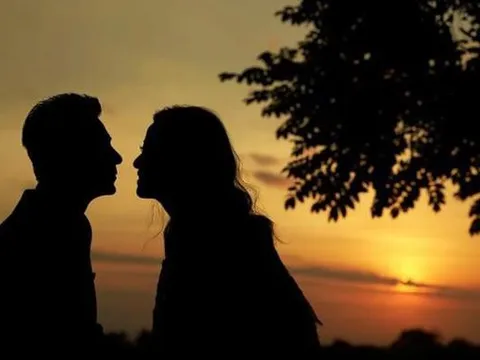 "Cặp đôi vàng" của showbiz, cuộc sống viên mãn sau 10 năm bên nhau