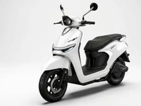 Mẫu xe máy điện mới tinh sắp bán tại Việt Nam: Chạy pin LFP, đi 150km/sạc, Honda Stylo bản điện?