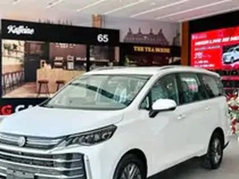 Nhiều mẫu MPV giảm giá, xe 7 chỗ hạ xuống dưới 400 triệu đồng