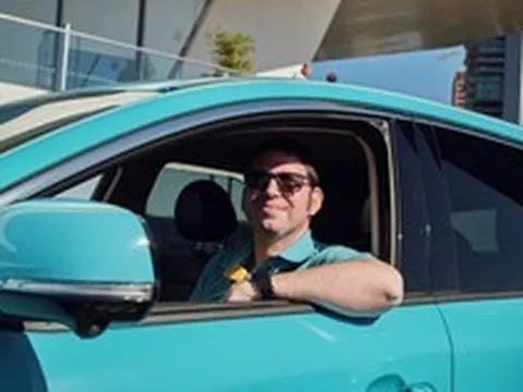 Nơi tỷ phú Phạm Nhật Vượng trả lương tài xế taxi 88 triệu đồng/tháng - Đã có 15.000 'hãng' taxi, người dân chỉ thích đi xe đạp