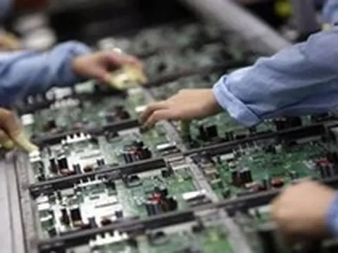 Xuất khẩu điện tử tiến đến mốc 200 tỷ USD